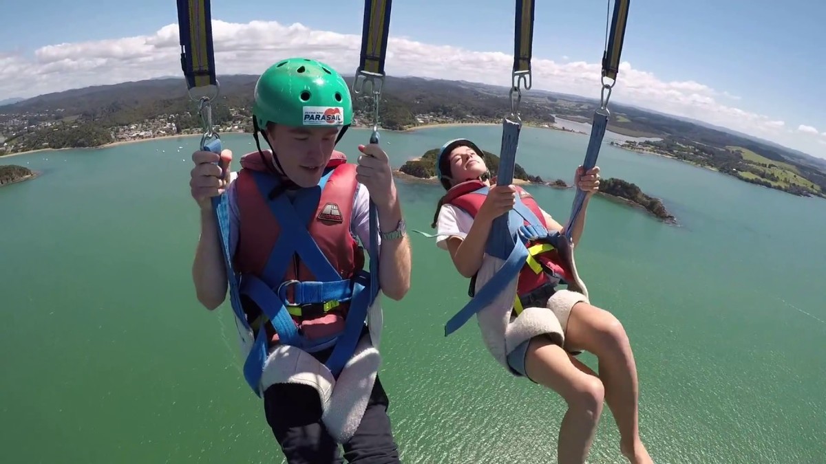 新西兰滑翔伞